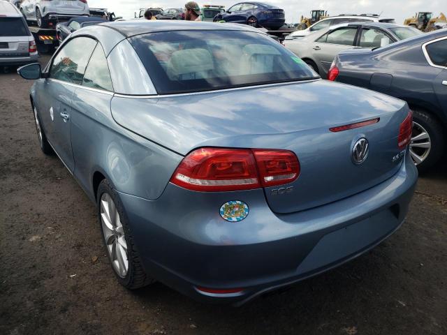 WVWBW8AH3DV000299 - 2013 VOLKSWAGEN EOS KOMFOR ნაცრისფერი ფოტო 3