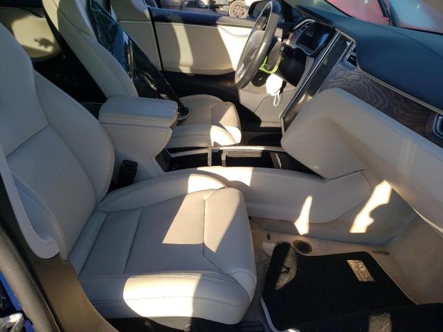 5YJSA1E24JF239818 - 2018 TESLA MODEL S Mavi foto 5