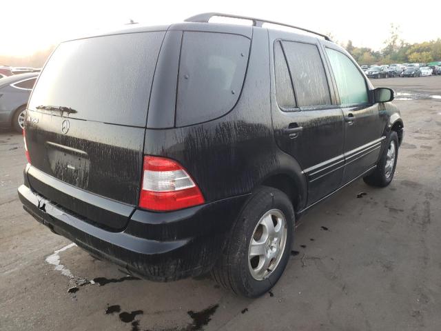 4JGAB57E83A422508 - 2003 MERCEDES-BENZ ML 350 BLACK photo 4