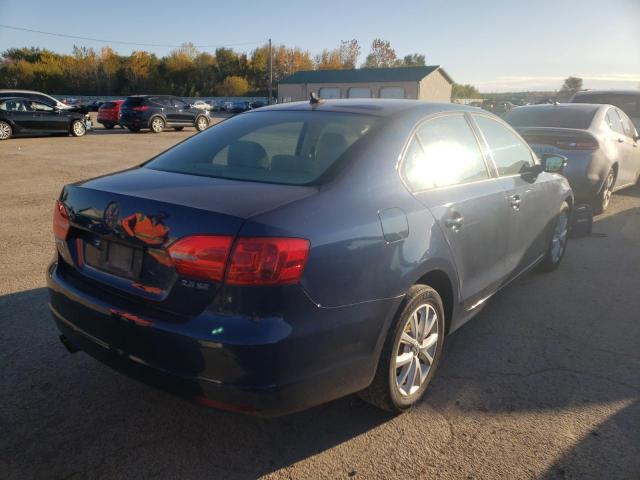 3VWBZ7AJ8BM325605 - 2011 VOLKSWAGEN JETTA SE BLUE photo 4