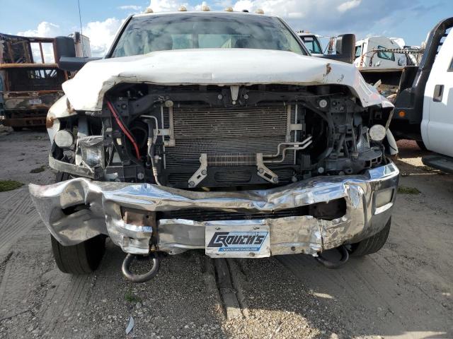 3C7WRKAL6FG712847 - 2015 RAM 4500 WHITE photo 9