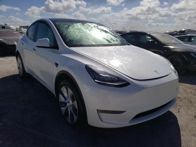 5YJYGDEF8LF018304 - 2020 TESLA MODEL Y أبيض صورة 1
