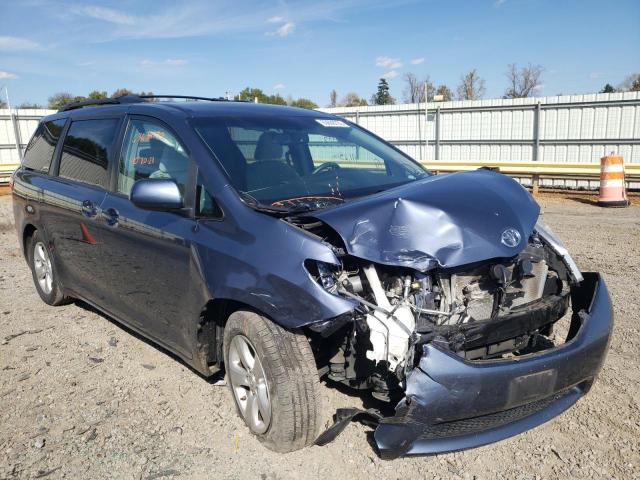 5TDKK3DC1FS538107 - 2015 TOYOTA SIENNA LE BLUE photo 1