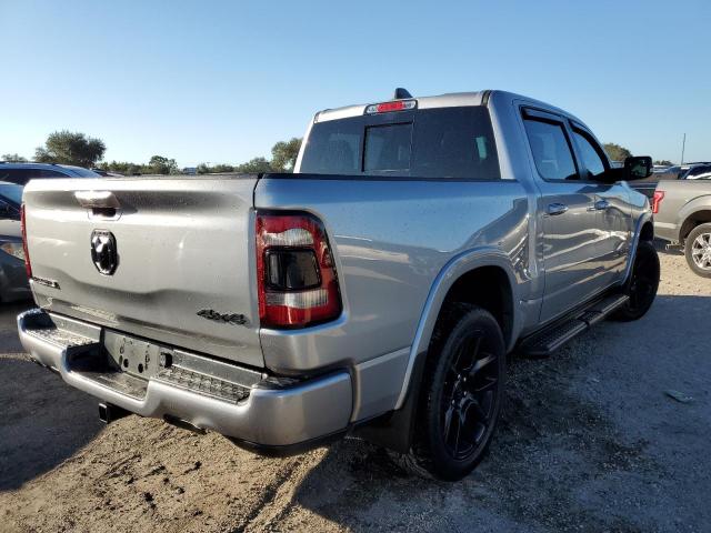 1C6SRFJT7MN522098 - 2021 RAM 1500 LARAM SILVER photo 4