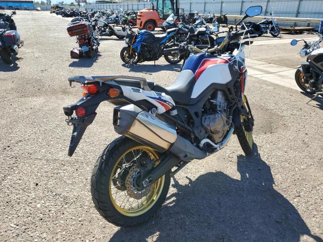 JH2SD04G5HK001124 - 2017 HONDA CRF1000 WHITE photo 4