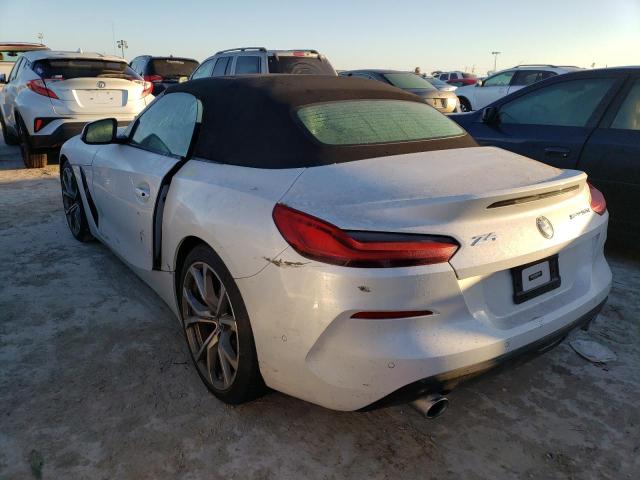 WBAHF3C55KWW44925 - 2019 BMW Z4 SDRIVE3 WHITE photo 3