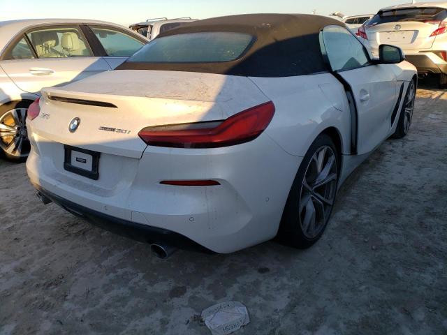 WBAHF3C55KWW44925 - 2019 BMW Z4 SDRIVE3 WHITE photo 4