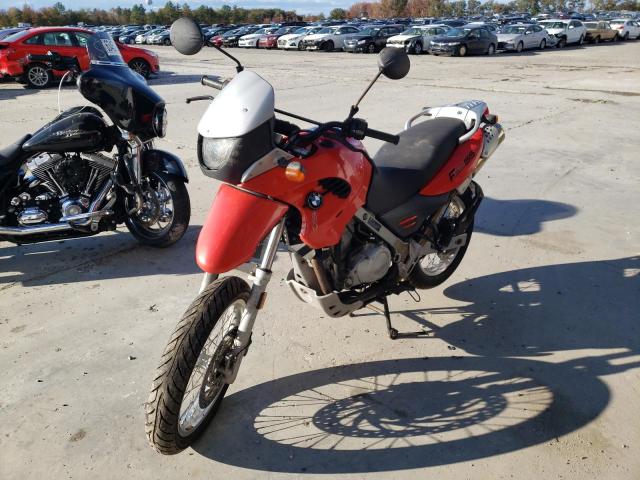 WB10182A21ZE45838 - 2001 BMW F650 GS RED photo 2