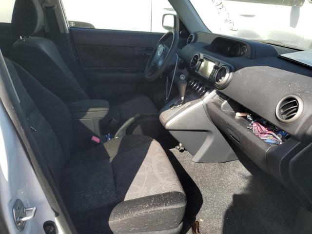 JTLZE4FE4FJ066576 - 2015 TOYOTA SCION XB თეთრი ფოტო 5
