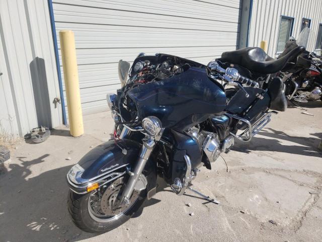 1HD1FCW164Y611919 - 2004 HARLEY-DAVIDSON FLHTCUI 蓝色 照片 2