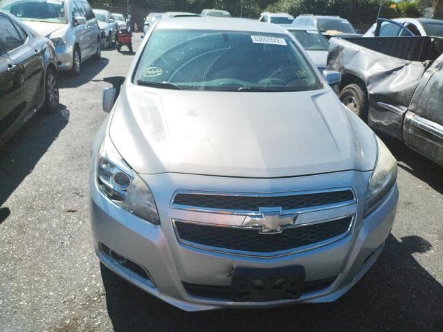 1G11C5SA0DF220152 - 2013 CHEVROLET MALIBU 1LT 银色 照片 9