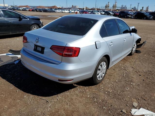 3VW2K7AJ5FM252395 - 2015 VOLKSWAGEN JETTA BASE SILVER photo 4