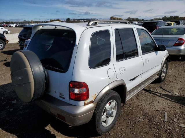 KNDJA723525143050 - 2002 KIA SPORTAGE WHITE photo 4