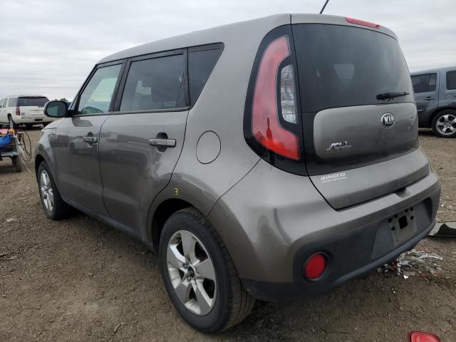 KNDJN2A24J7561604 - 2018 KIA SOUL GRAY photo 3