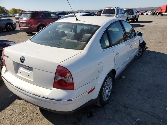 WVWPD63B63E364675 - 2003 VOLKSWAGEN PASSAT GLS WHITE photo 4