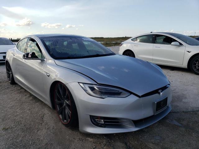 5YJSA1E4XJF298244 - 2018 TESLA MODEL S Gümüş foto 1