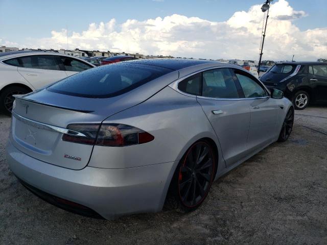 5YJSA1E4XJF298244 - 2018 TESLA MODEL S Gümüş foto 4