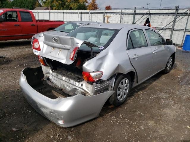 1NXBU4EE4AZ318704 - 2010 TOYOTA COROLLA BA SILVER photo 4