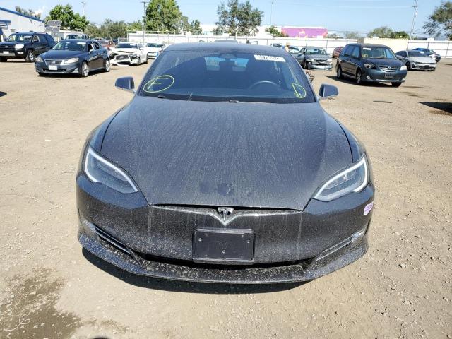 5YJSA1E27JF288219 - 2018 TESLA MODEL S Gris foto 9