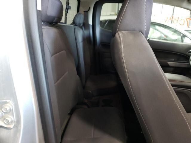 1GCHTCEN8H1167423 - 2017 CHEVROLET COLORADO L SILVER photo 6