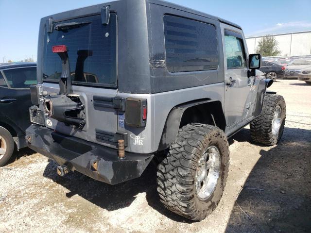 1C4AJWAG9DL611729 - 2013 JEEP WRANGLER S SILVER photo 4
