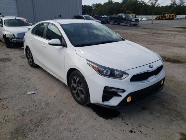 3KPF24AD2KE096205 - 2019 KIA FORTE FE WHITE photo 1