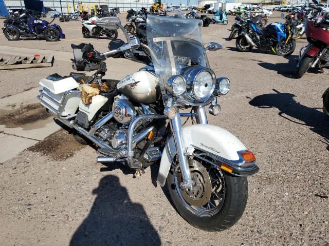 1HD1FBW1X6Y668928 - 2006 HARLEY-DAVIDSON FLHRI WHITE photo 1