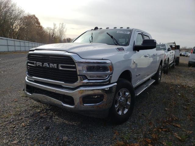 3C6UR5ML9KG561036 - 2019 RAM 2500 BIG H WHITE photo 2