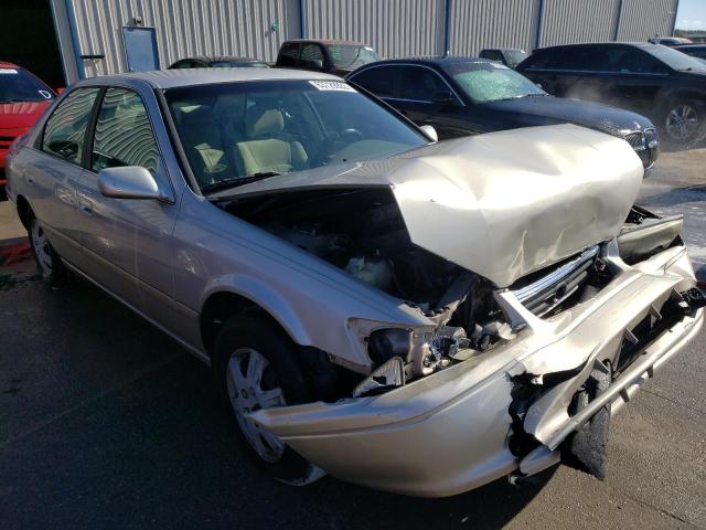 4T1BG22K3YU709925 - 2000 TOYOTA CAMRY CE SILVER photo 1