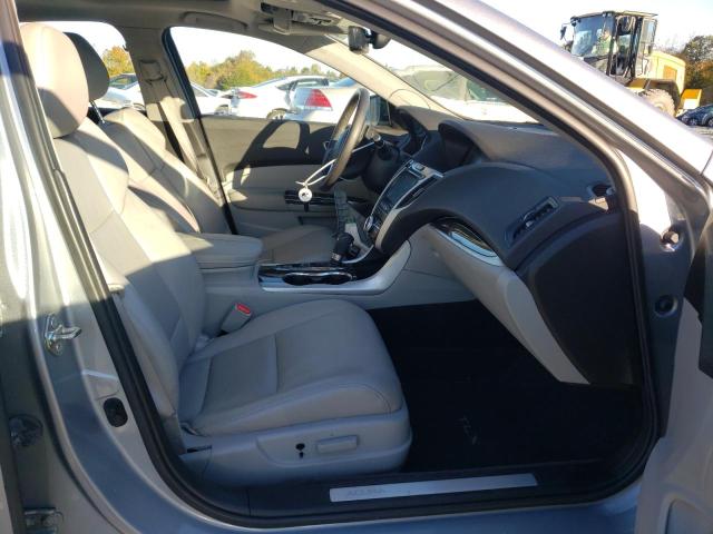 19UUB1F58JA010177 - 2018 ACURA TLX TECH SILVER photo 5