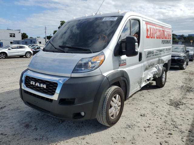 3C6TRVAG8KE546915 - 2019 RAM PROMASTER SILVER photo 2