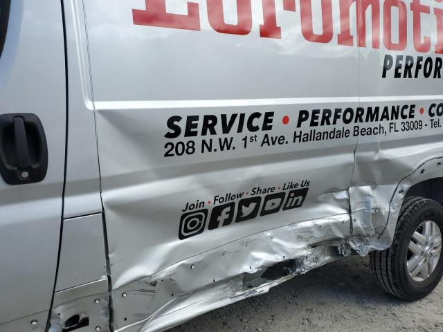3C6TRVAG8KE546915 - 2019 RAM PROMASTER SILVER photo 9
