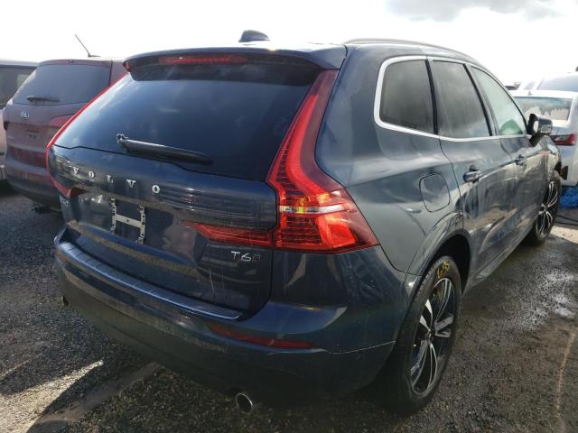 YV4A22RKXJ1044126 - 2018 VOLVO XC60 T6 MO BLUE photo 4