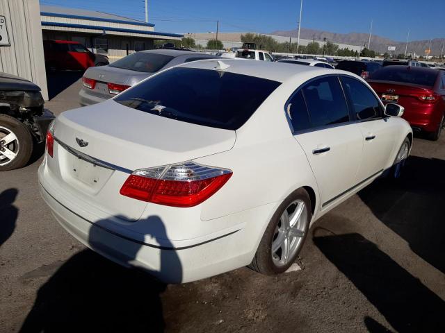 KMHGC4DF4AU111006 - 2010 HYUNDAI GENESIS 4. WHITE photo 4