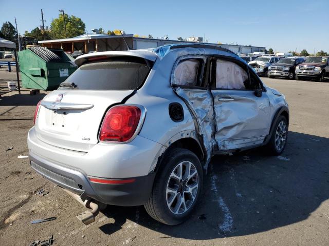 ZFBCFYCB5HP541106 - 2017 FIAT 500X TREKK SILVER photo 4