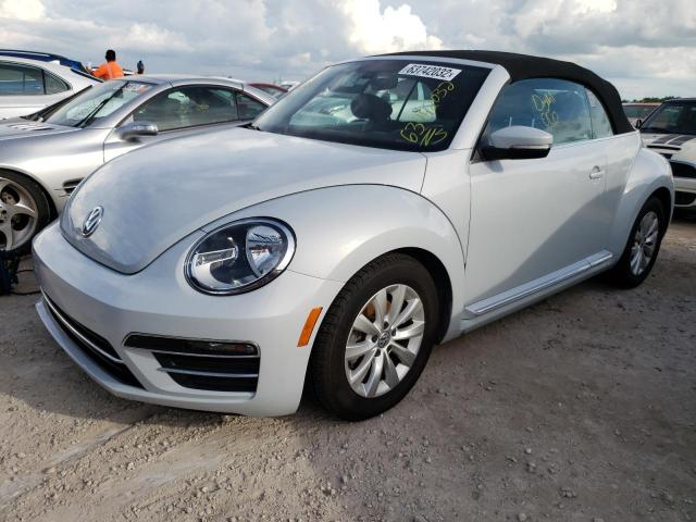 3VW517AT8HM819087 - 2017 VOLKSWAGEN BEETLE S/S 银色 照片 2