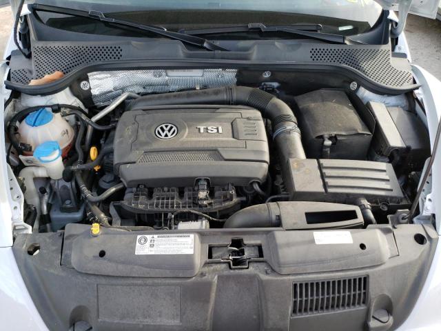 3VW517AT8HM819087 - 2017 VOLKSWAGEN BEETLE S/S 银色 照片 7