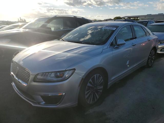 3LN6L5E98JR613437 - 2018 LINCOLN MKZ RESERV SILVER photo 2