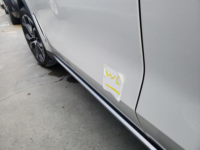 5UXCR4C08N9J99919 - 2022 BMW X5 SDRIVE WHITE photo 9