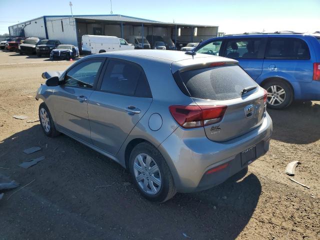 3KPA25AD1ME404631 - 2021 KIA RIO S SILVER photo 3