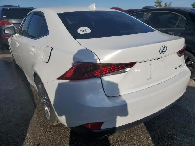 JTHBA1D26J5075277 - 2018 LEXUS IS WHITE photo 3