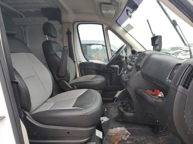 3C6TRVAG0HE518910 - 2017 RAM PROMASTER WHITE photo 5