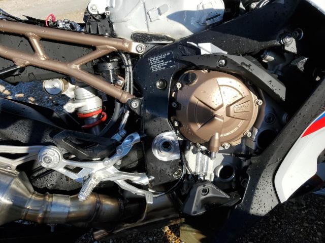 WB10E2308M6D47362 - 2021 BMW S 1000 RR WHITE photo 7