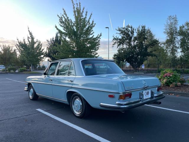 10801812054375 - 1970 MERCEDES-BENZ 280SE BLUE photo 3