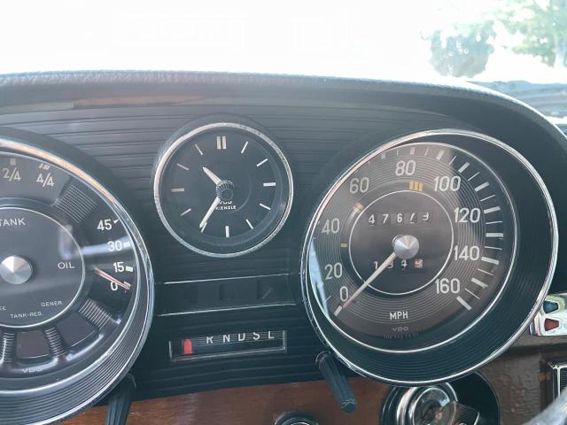 10801812054375 - 1970 MERCEDES-BENZ 280SE BLUE photo 8