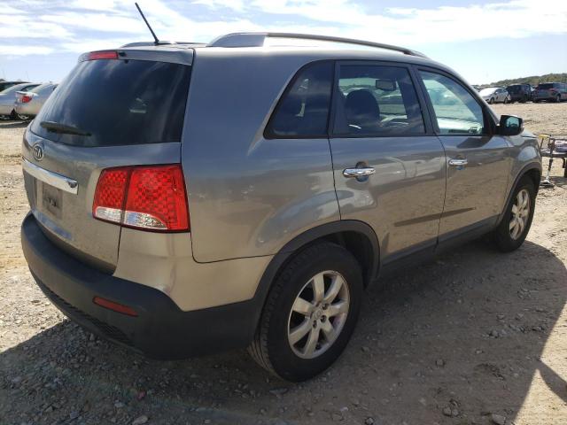 5XYKT3A13BG166048 - 2011 KIA SORENTO GRAY photo 4