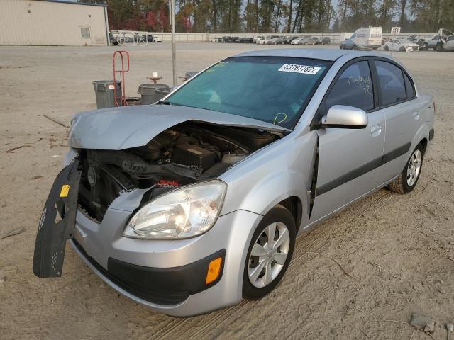 KNADE123066087644 - 2006 KIA RIO SILVER photo 2