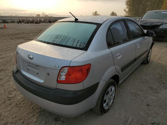 KNADE123066087644 - 2006 KIA RIO SILVER photo 4