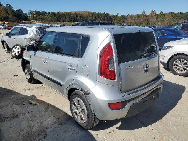 KNDJT2A58C7444174 - 2012 KIA SOUL SILVER photo 3