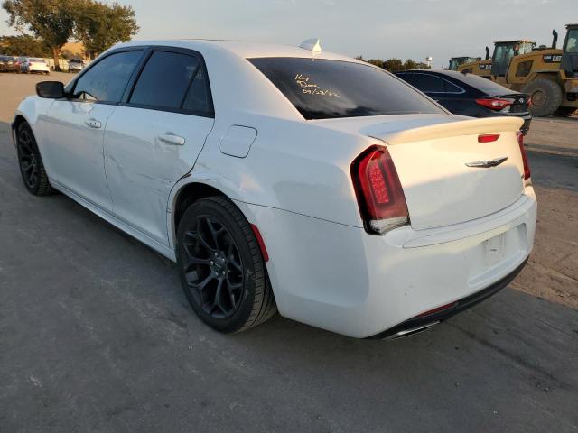 2C3CCABT0LH164192 - 2020 CHRYSLER 300 S WHITE photo 2